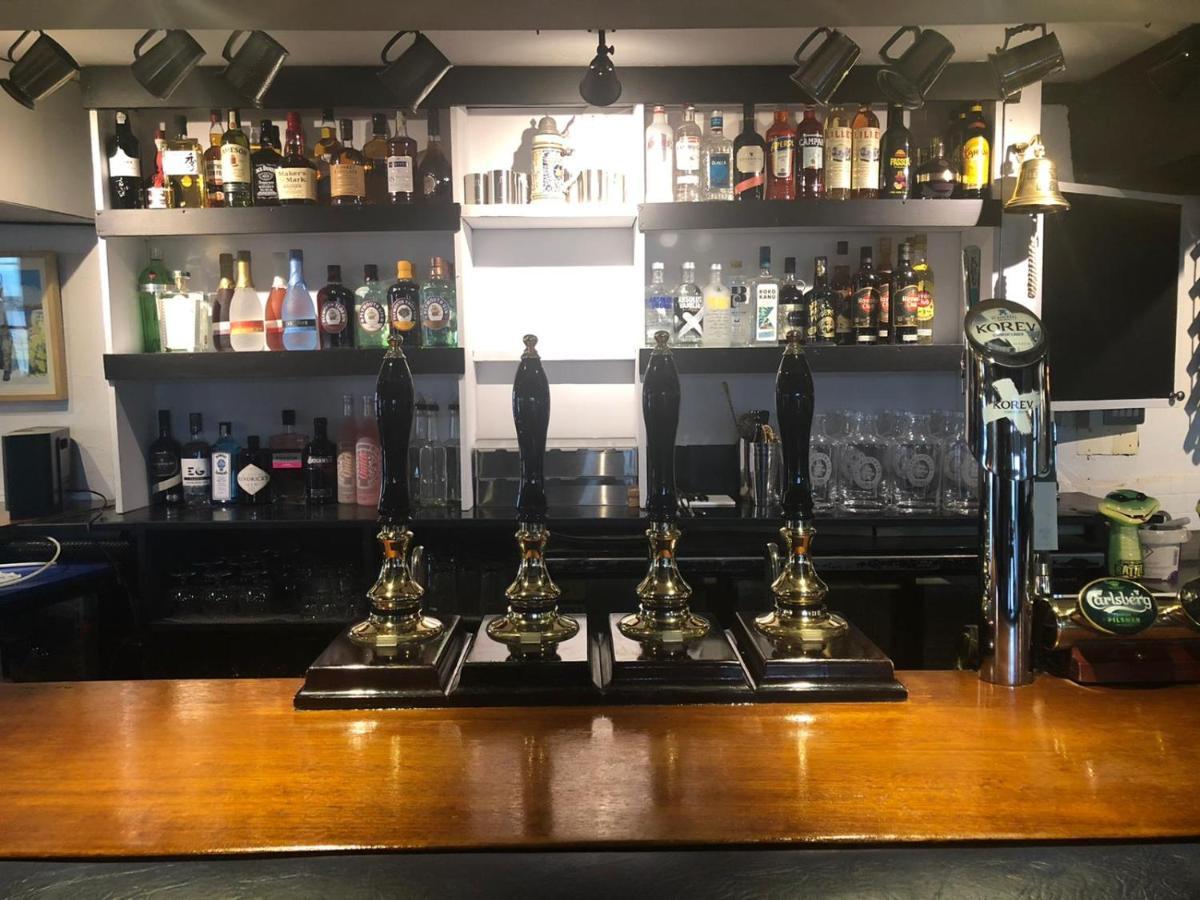 The Top House Inn 리자드 외부 사진